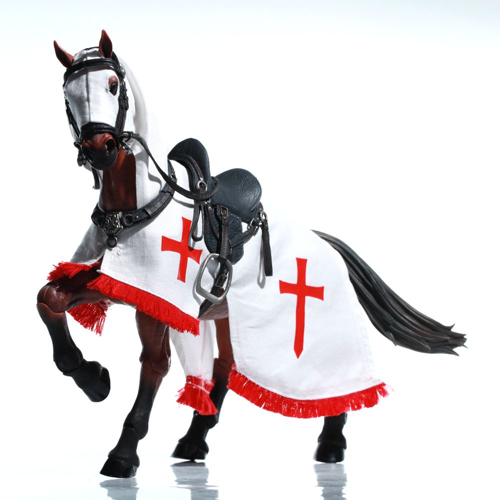 Giày caparison for Mythic Legions Crusader horse
