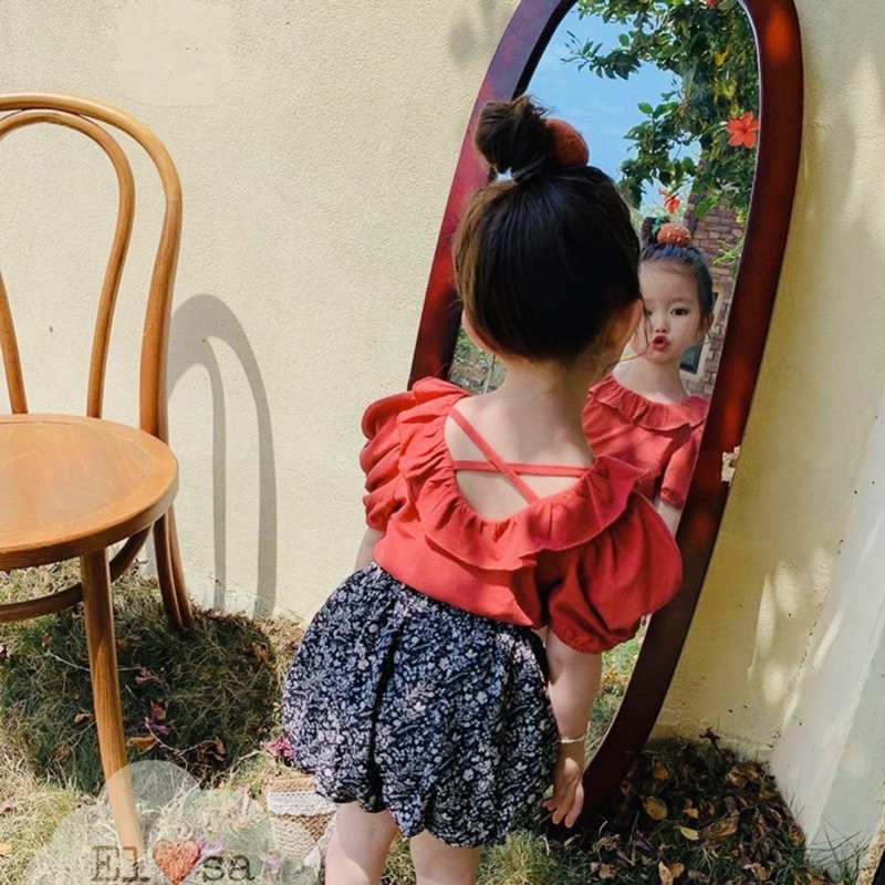 Đồ bộ bé gái - Set áo tay phồng đan dây sau lưng kèm quần short hoa nhí cho bé gái 1-5 Tuổi