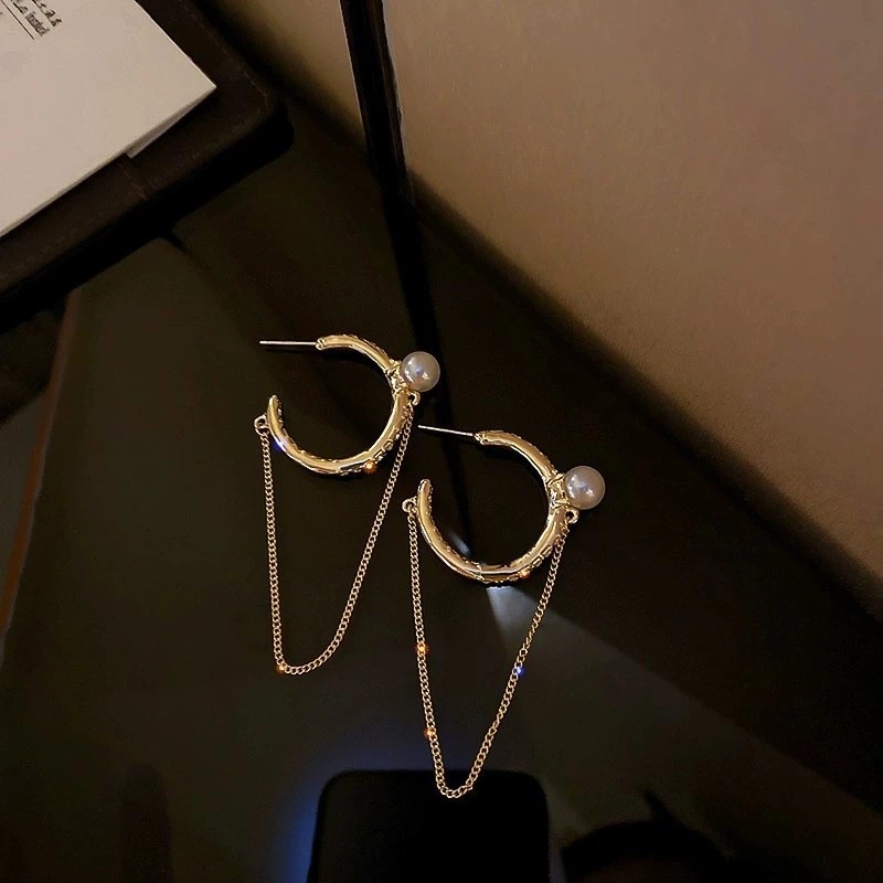 Khuyên Tai Chuỗi Chữ C Đính Hạt Ngọc Trai Sang Trọng Phong Cách Hàn Quốc