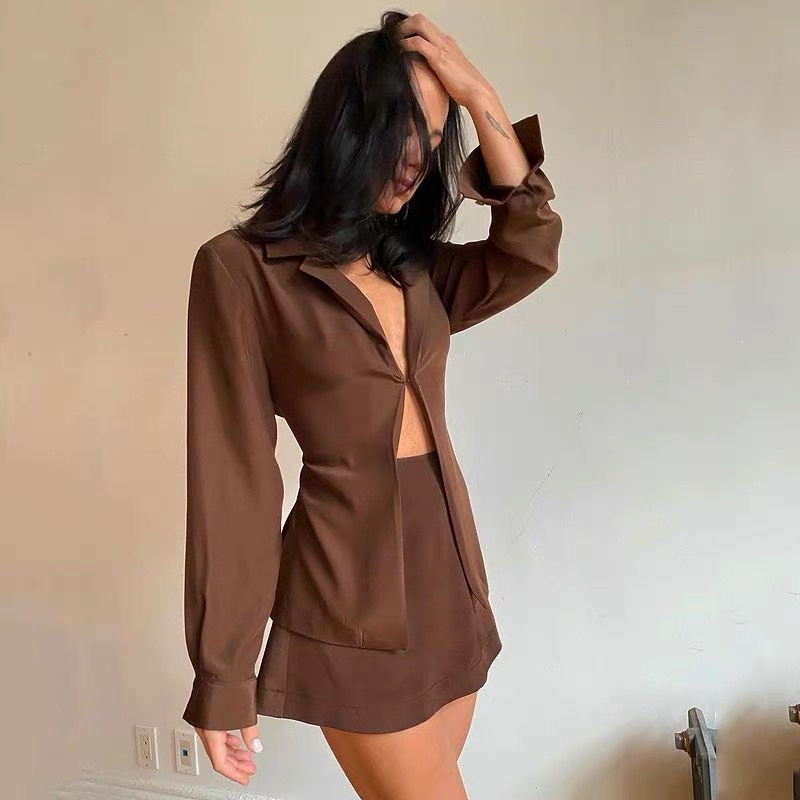 Set sơ mi mỏng cổ V hở rốn + chân váy chữ A gợi cảm âu mĩ Ahagaga