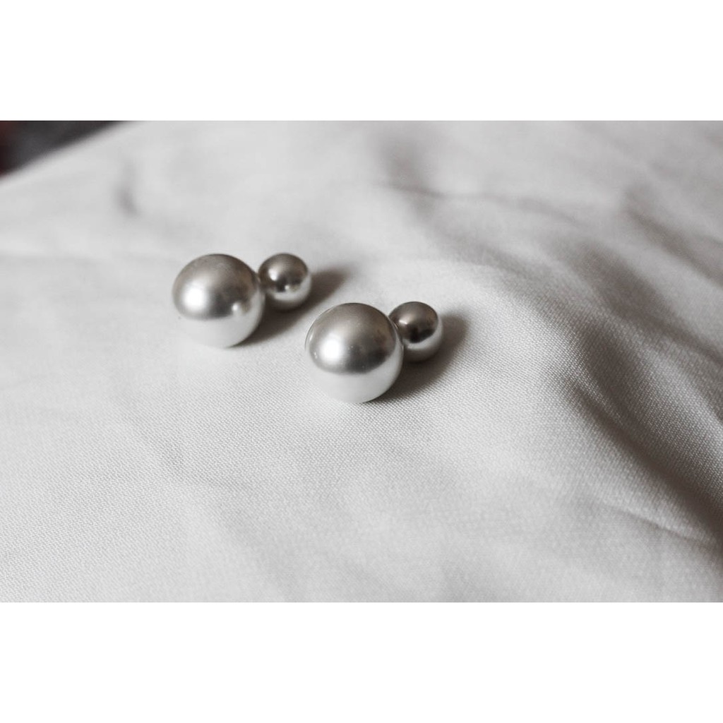 HOA TAI - 2 PEARLS EARRINGS - SOL SISTA