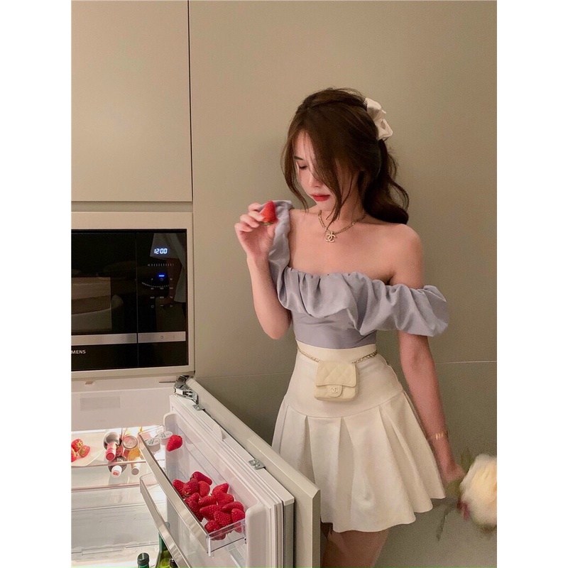 Set áo croptop tay ngắn với chân váy trắng xòe bèo QD DT047