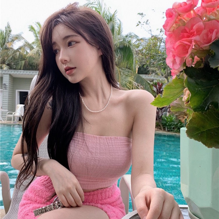 Set Áo Ống Ngắn Hai Dây Co Giãn Màu Hồng Trơn Và Chân Váy Dệt Kim Eo Cao Gợi Cảm