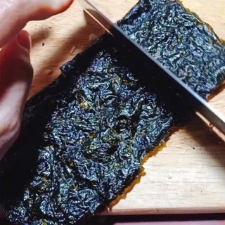 SNACK RONG BIỂN KẸP HẠT