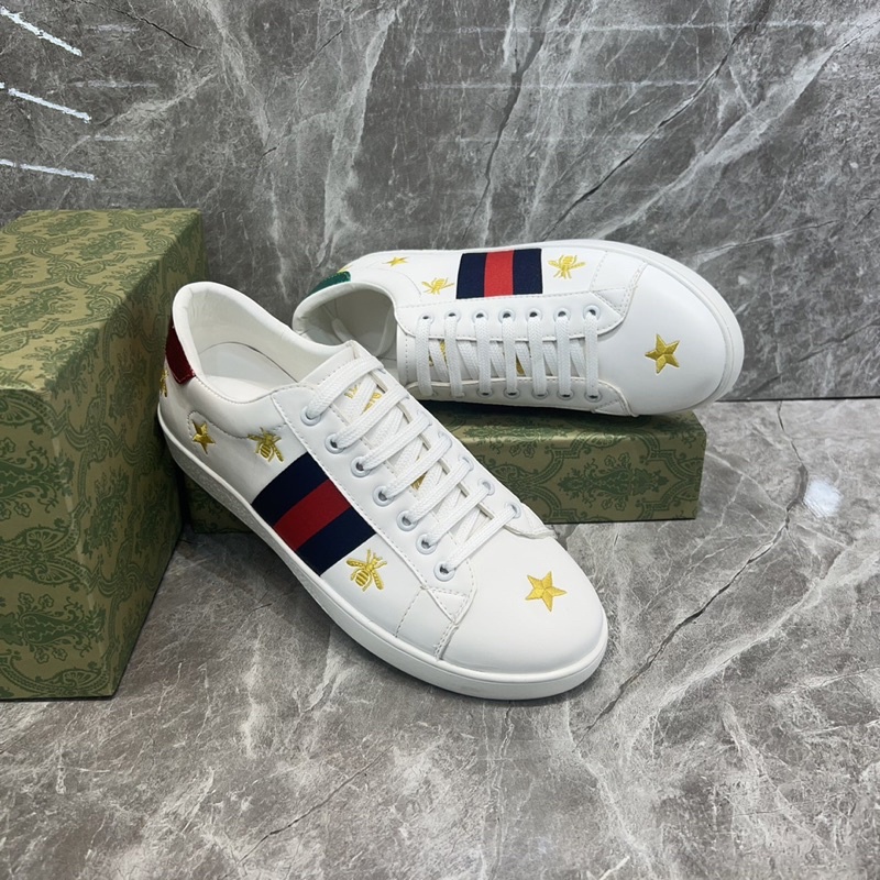 Giày thể thao sneaker nam nữ da thêu hình ong sao vàng gót vảy xanh đỏ GS10P