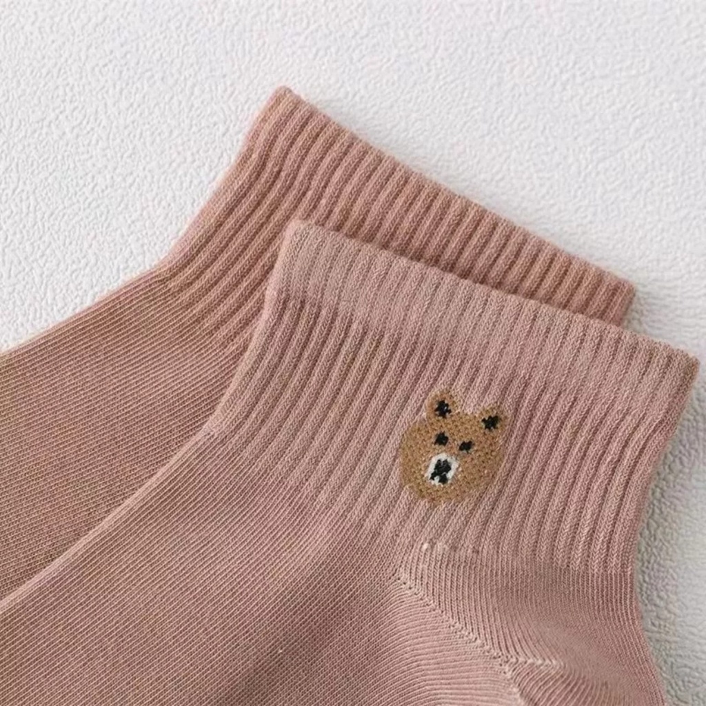 Tất nữ cổ ngắn cute họa tiết hình Gấu nâu Caro, vớ nam nữ cổ thấp phong cách vintage style hàn quốc Howdy N25