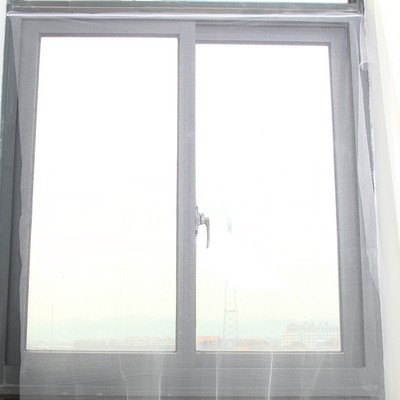 Lưới dán cửa sổ chống muỗi kích thước 130 x 150 cm kèm cuộn băng dính lưới 2 mặt