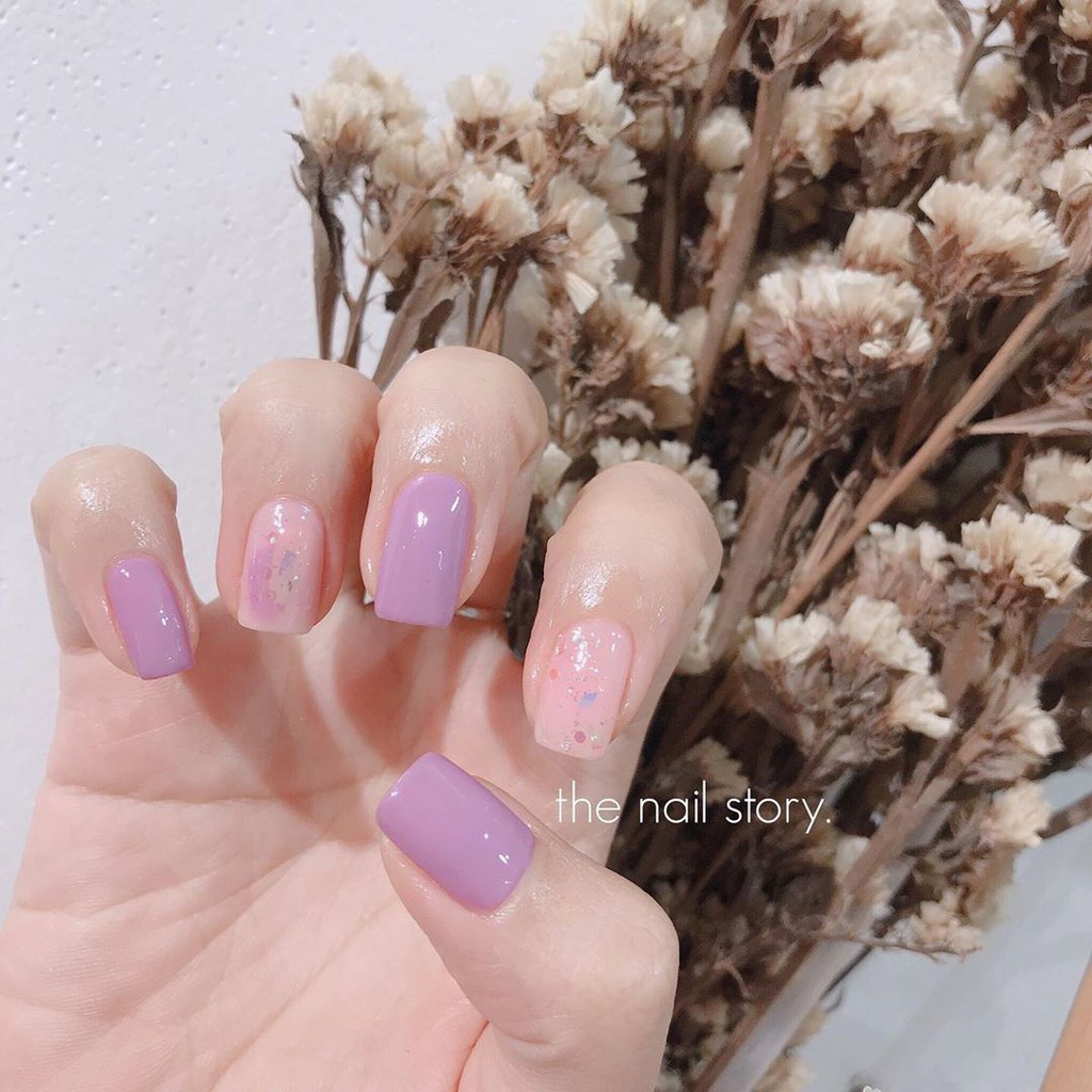 Sơn gel Nhật màu tím - màu yêu thích của chị em Thiên Di Nail