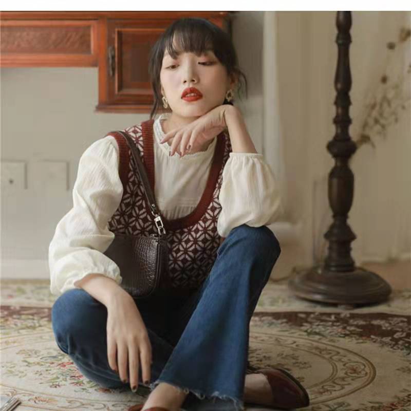 Lil Forest Áo Sweater sát nách cổ chữ U kiểu Retro Pháp dễ thương | BigBuy360 - bigbuy360.vn