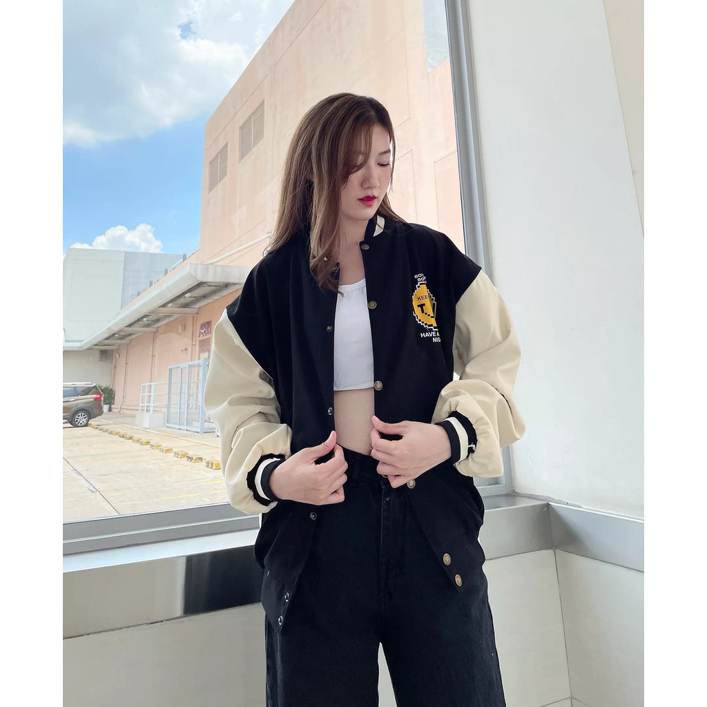 ÁO KHOÁC NỈ NỮ KIỂU BOMBER NÚT BẤM IN CHỮ FLOOR MÀU ĐEN BÒ XANH VÀNG KEM SIÊU ẤM ÁP CAO CẤP NITIQC