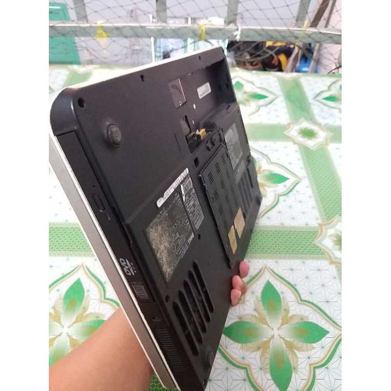 Laptop Dell core 2 giá rẻ như hình. Máy không pin , còn xài tốt | BigBuy360 - bigbuy360.vn