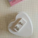 Em mua ngày sale nên giá cũng ổn. Từ lúc đặt hàng đến lúc nhận hàng là 5 ngày. Đèn thì em cắm vào các ổ nhà em không cắm được :(