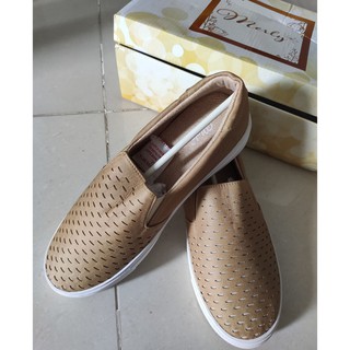 Giày slipon Merly size 40
