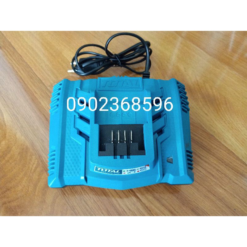 Sạc Nhanh thông minh 20V TOTAL TFCLI2003 chuẩn P20S