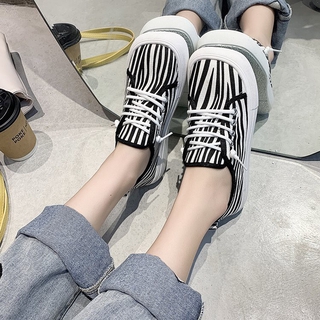 Giày Sneaker Nữ Đế Thấp Phong Cách Hàn Quốc