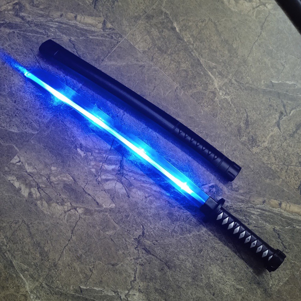 Đồ Chơi Kiếm Nhựa Katana Phát Sáng - Đồ Chơi  Katana Có Đèn Và Âm Thanh Phát Sáng Katana 68 Cm Loại To (SP200272)