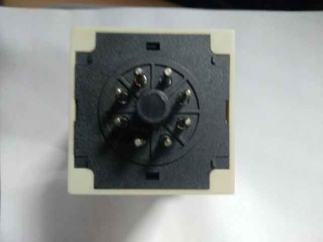 Rơ le thời gian FUF  DH48S-S ko kèm đế