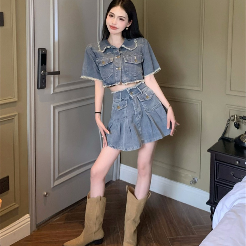 Set Áo Denim Ngắn Tay Form Rộng Và Chân Váy Xếp Ly Thời Trang Dành Cho Nữ