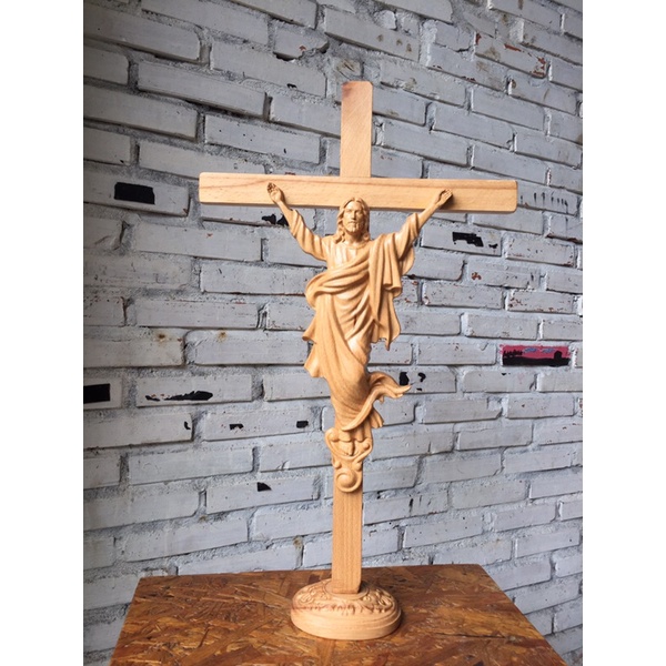 Tượng chúa phục sinh, có đế để bàn,cao 25cm