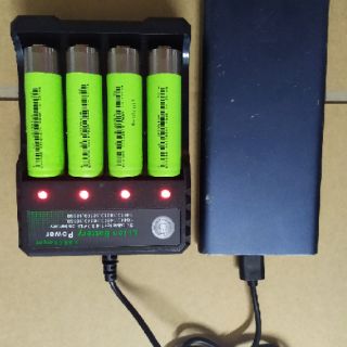 SẠC PIN 18650, AA-AAA ĐA NĂNG CỔNG USB