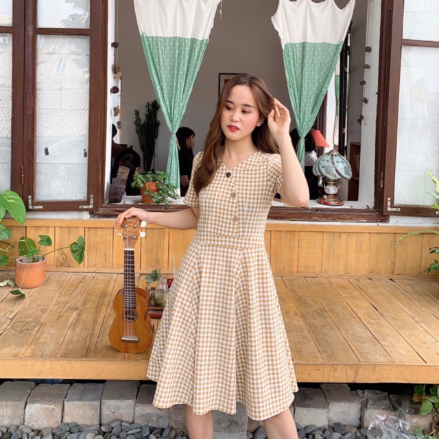 Váy kẻ Caro vàng nâu