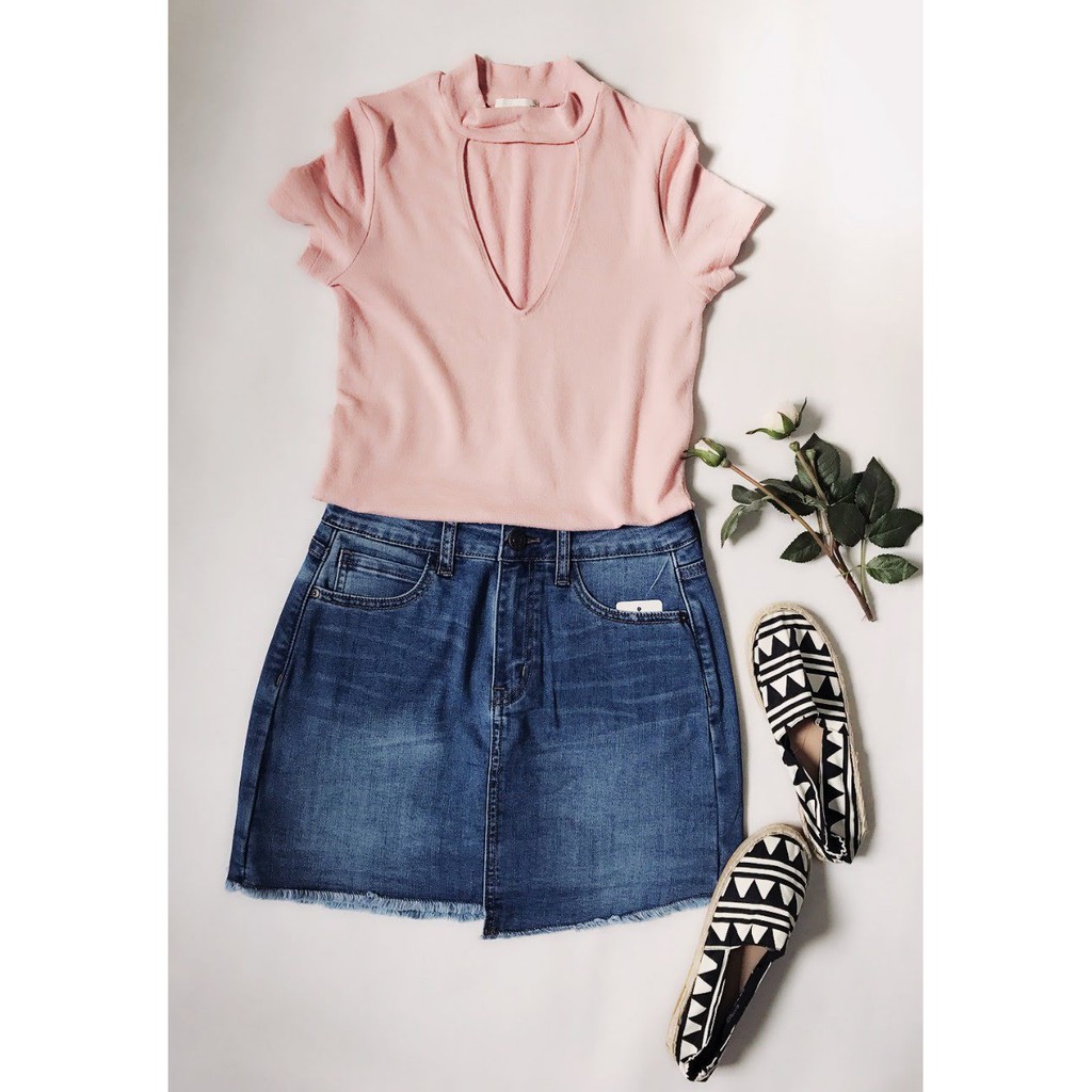 CHÂN VÁY JEAN GẤU LỆCH | BigBuy360 - bigbuy360.vn