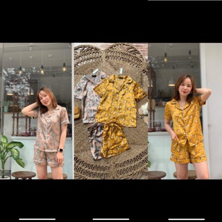 Bộ lụa cộc satin hoạ tiết cổ vẹt
