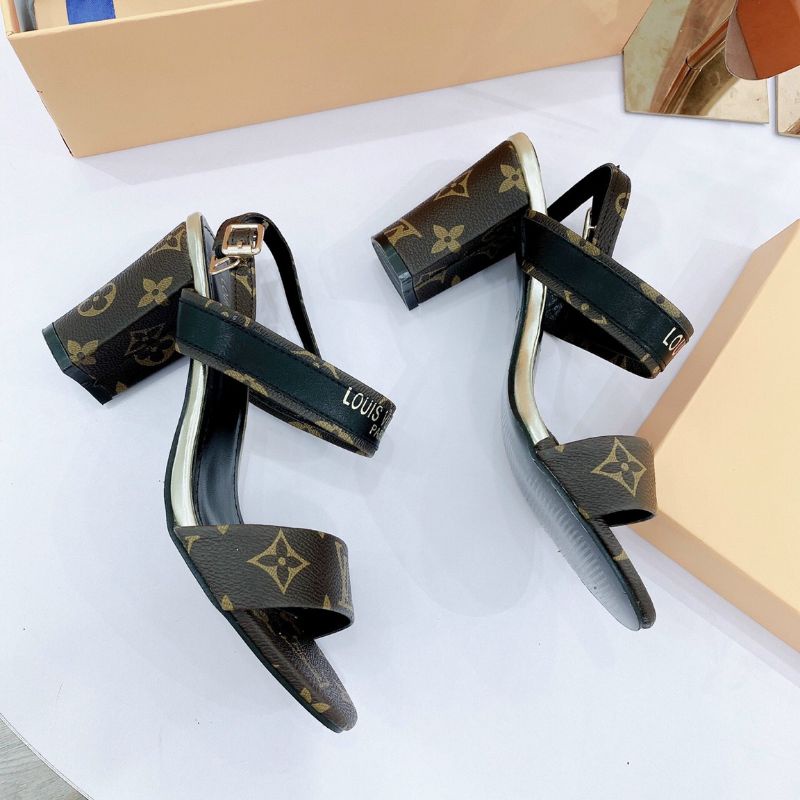 AmT(ẢNH THẬT) Sandal 7p Gót Vuông Da Mềm Êm Fullbox Bill Túi Cao Cấp