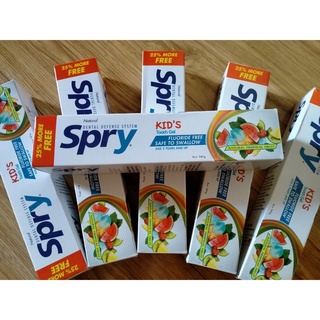 Kem đánh răng dành cho trẻ em vị trái cây Xlear Spry 141g