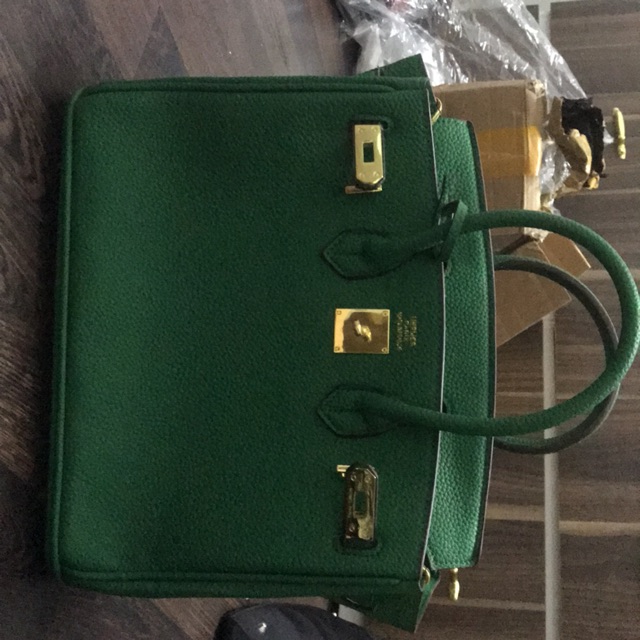 Túi xanh giá ưu đãi chỉ dành cho chị Nguyen Dung