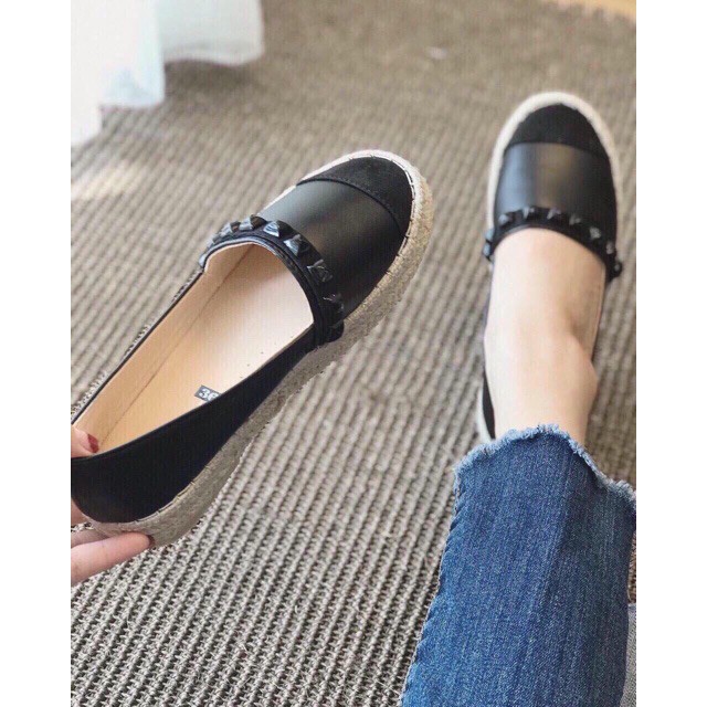 MỚI -  Giày slip-on đế cói viền đinh siêu chất mã T225 | BigBuy360 - bigbuy360.vn