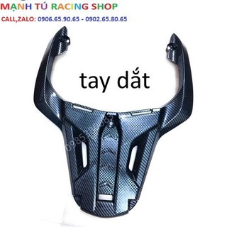 ỐP TAY DẮT CARBON CHO SH 2017- 2019