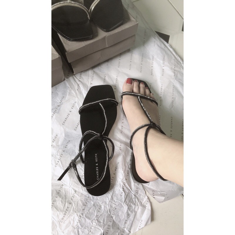 Sandal CNK