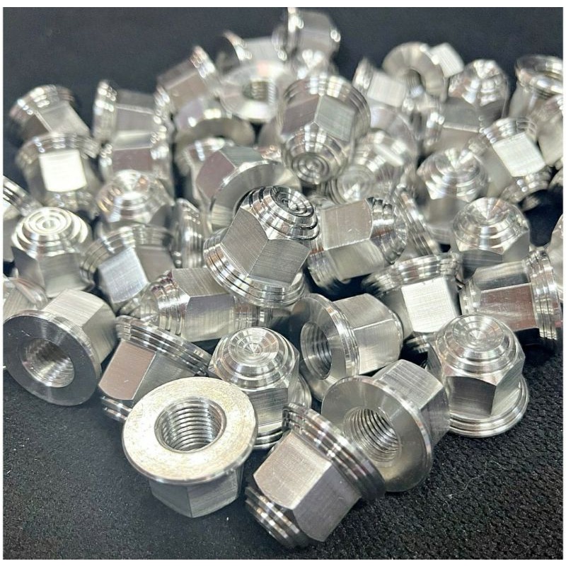Bộ ốc inox khâu gác chân Wave kiểu thái siêu sáng siêu đẹp  inox 304  gắn Wave Dream