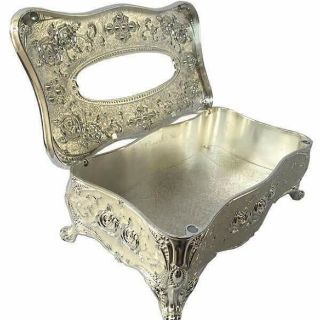 Hộp đựng giấy ăn cao cấp