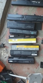 Pin laptop cũ các loại 4 cell, 6 cell