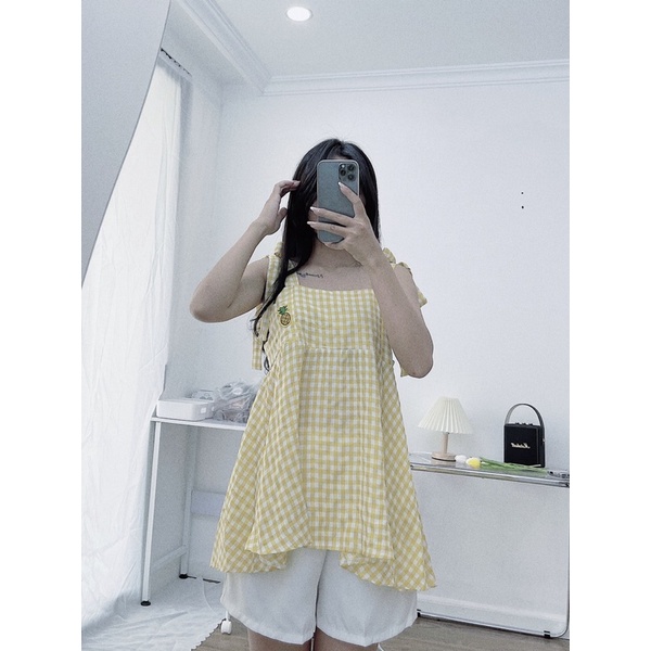 Set áo hai dây buộc nơ kẻ caro có trái dứa và quần sooc trắng siêu xinh đồ bộ nữ