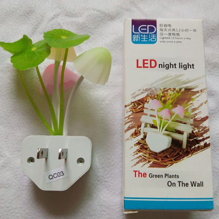 Đèn ngủ NẤM 3 CÂY cảm ứng ánh sáng nhỏ gọn, tiện lợi cho phòng