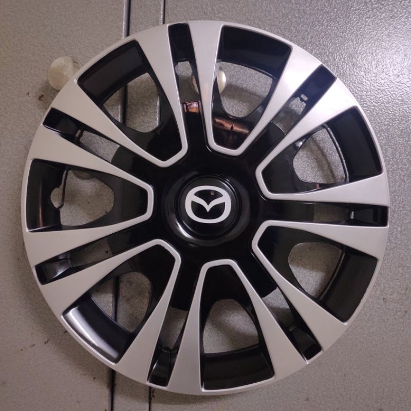 Ốp chụp mâm  R13 thể thao có logo cho tất cả các dòng xe ô tô.