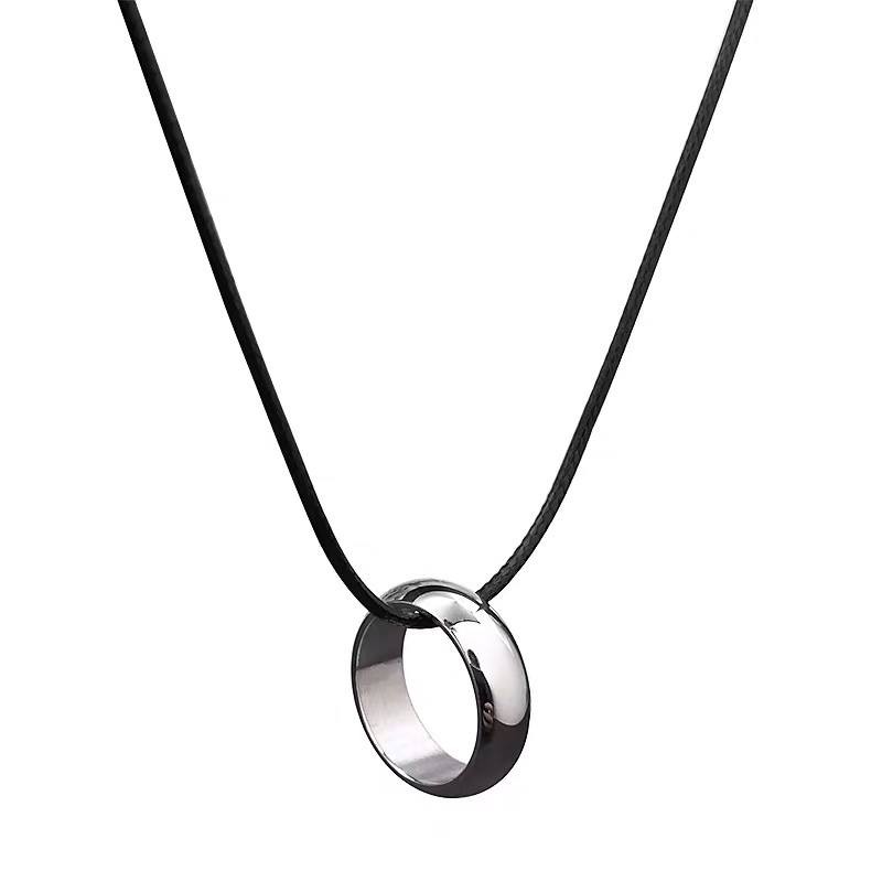 vòng cổ dây da phối nhẫn titan trơn không gỉ không đen cho nam nữ