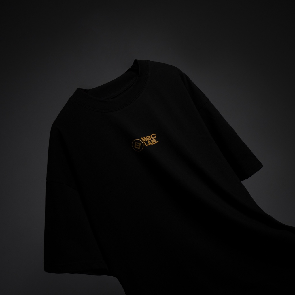 [Mã SRBACK010912 hoàn 20K xu đơn 50K] Áo Thun Cổ Tròn MBC Smiley Moon - Đen | BigBuy360 - bigbuy360.vn