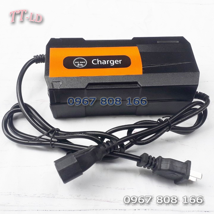Sạc xe đạp điện 48v12ah tự ngắt, chống phồng bình ắc quy (Honda, Nijia, Yamaha, M133, Cap A…)