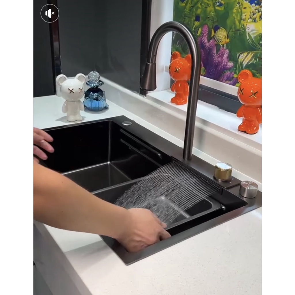 (CHẬU+VÒI) Chậu Rửa Chén Bát 1 hộc CAO CẤP VÀ VÒI RÚT HIỆN ĐẠI,CHẬU PHỦ NANO ĐEN CHỐNG TRẦY N20 7546 KHAY VÀ THỚT và xả