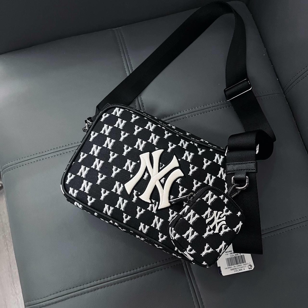 [CHÍNH HÃNG] Túi vuông MLB Monogram New York Yankees màu Đen