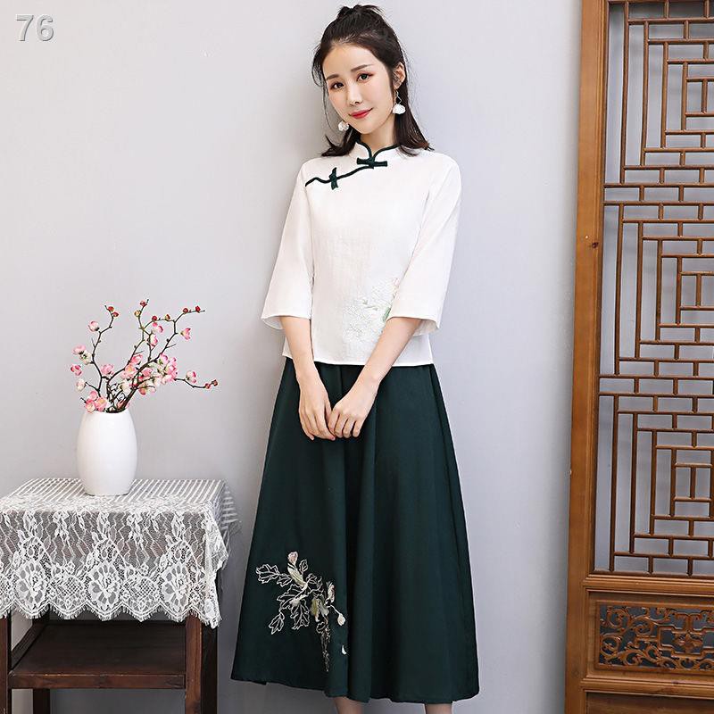 Mùa xuân và mùa hè phong cách dân tộc phụ nữ cotton và vải lanh Trung Quốc cải tiến sườn xám áo một mảnh thêu văn học và