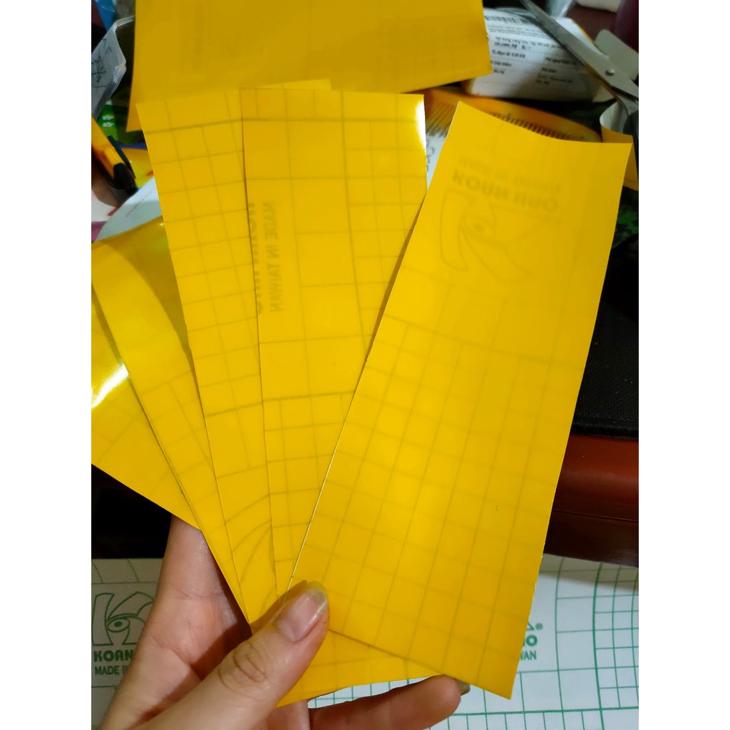 Dán Biển số màu ánh titan trong suốt