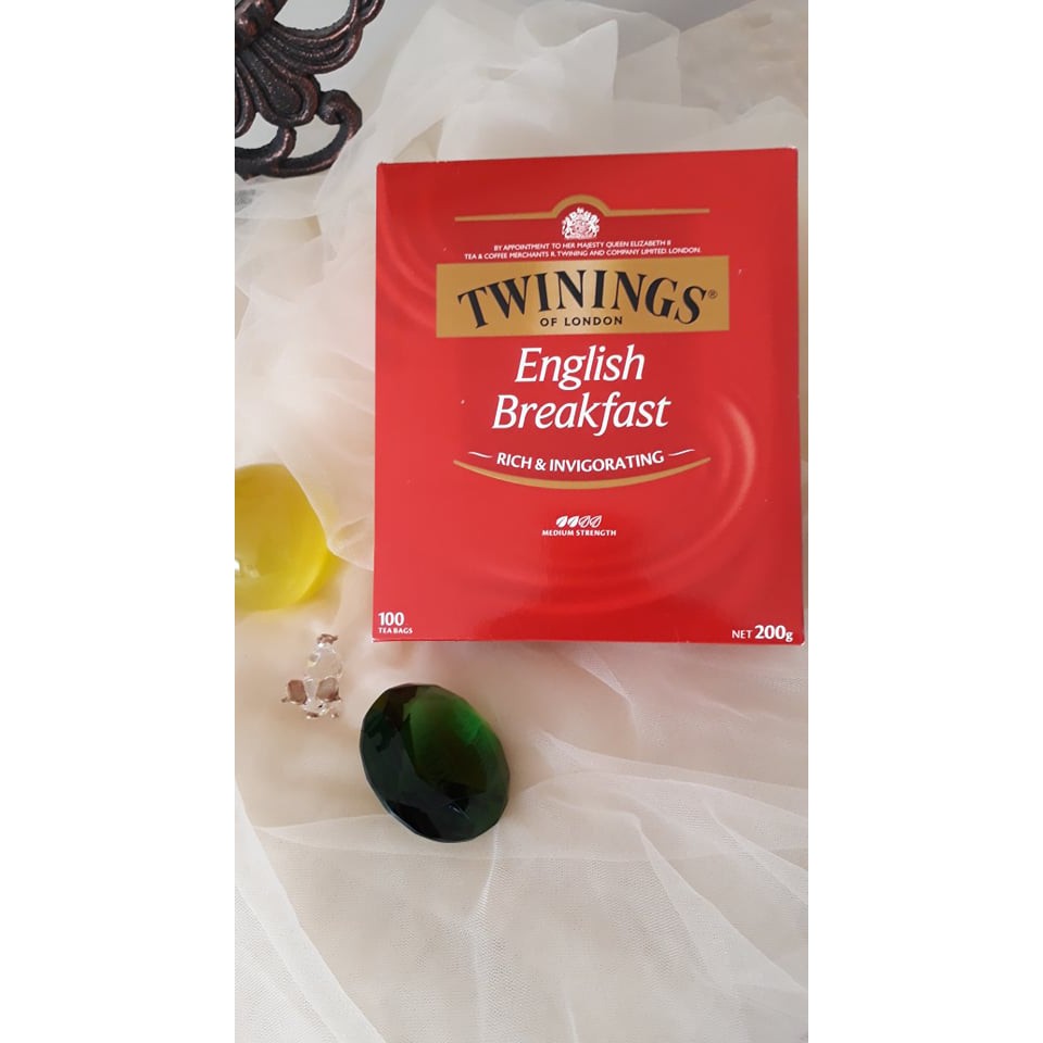 Trà  THƯỢNG HẠNG TWININGS OF LONDON English Breakfast (trà túi lọc làm hồng trà ) hộp 100 gói x 200g