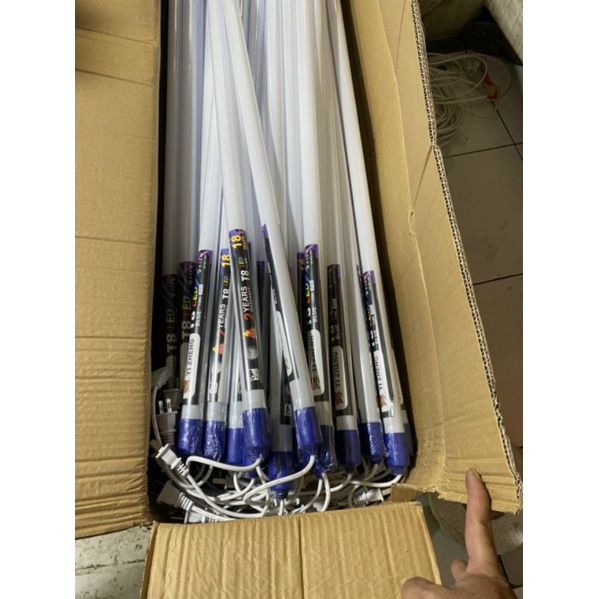 Bóng Đèn Tuýp Led Màu T8 1m2 1200mm Nhiều Màu Trang Trí có chui cắm ngoài trời kín nước đuổi chạy 19 màu