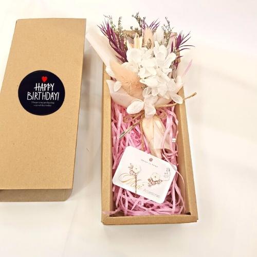 SET HỘP ĐỰNG QUÀ PHỤ KIỆN, TRANG SỨC, MỸ PHẨM GIẤY KRAF KÈM HOA KHÔ SIÊU DỄ THƯƠNG