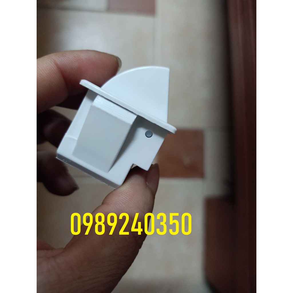 Công Tắc Đèn Cửa Tủ Lạnh 2 Chân